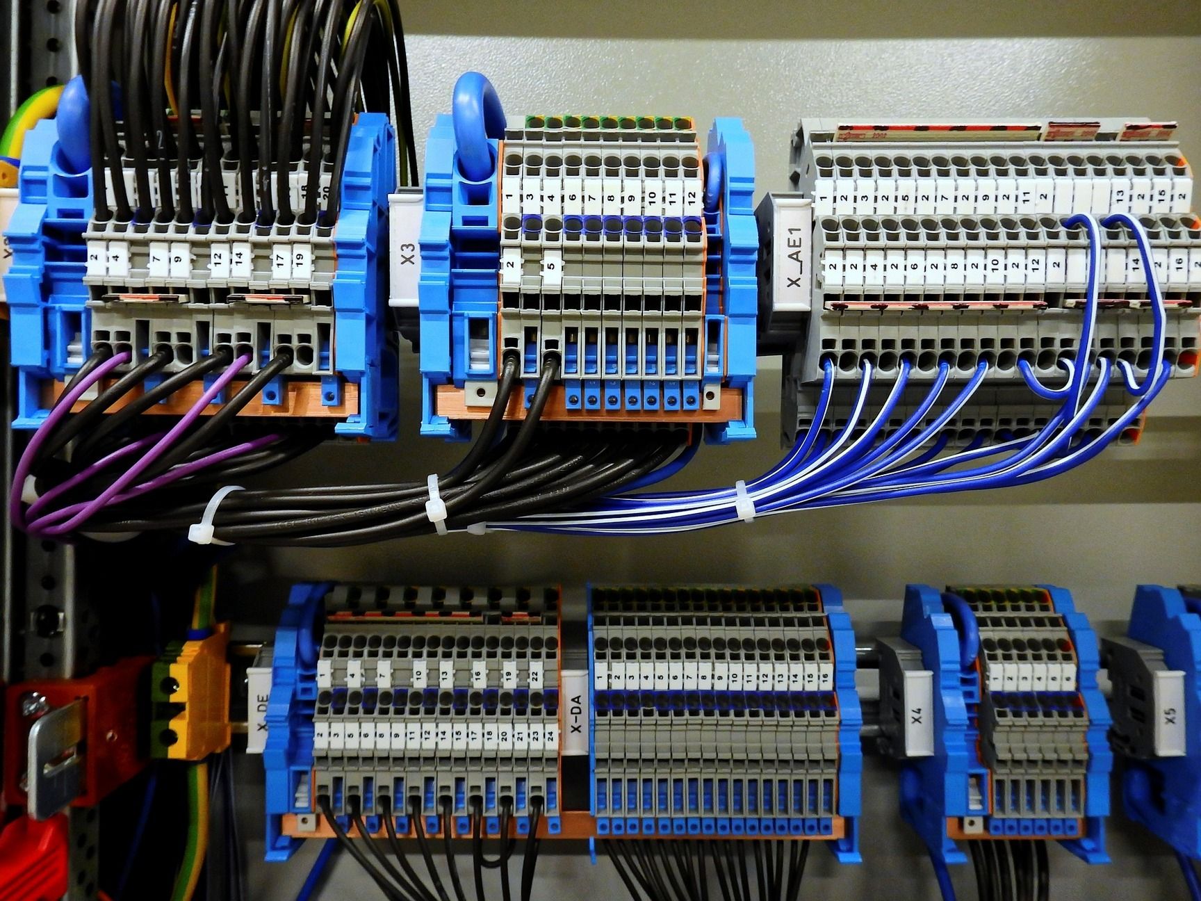 ABVV website case - WATT UA